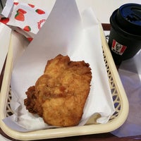 Photo taken at KFC by ざわざわ on 1/12/2022