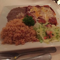 รูปภาพถ่ายที่ Don Juan Restaurant โดย Collin B. เมื่อ 10/3/2015