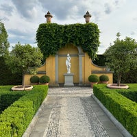 Photo taken at Italian Renaissance Garden by Tania G. on 6/21/2023