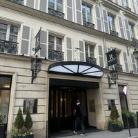 Das Foto wurde bei Hôtel Renaissance Paris Vendôme von Tamara R. am 4/11/2024 aufgenommen