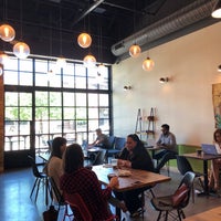 4/10/2018 tarihinde Chee S.ziyaretçi tarafından Apanas Coffee &amp;amp; Beer'de çekilen fotoğraf