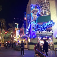 dodger store universal