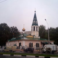 Photo taken at Церковь Крестобогородская by Олег С. on 9/6/2017