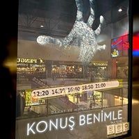 Photo taken at Cinemaximum by Hazal Yazıcı 🐻 on 9/4/2023