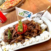 Foto tomada en Elisi Cafe &amp;amp; Restaurant  por Hazal Yazıcı 🐻 el 9/20/2023