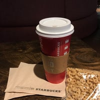 Photo taken at Starbucks by Antonio L. on 12/27/2016