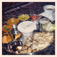 7/10/2013에 Crash Gregg님이 Mantra Indian Cuisine &amp;amp; Bar에서 찍은 사진