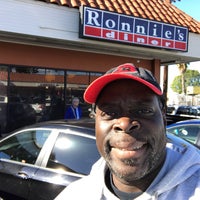 Photo taken at Ronnie&amp;#39;s Diner by Benjamin G. on 12/24/2016