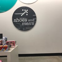 Dsw willowbrook deals mall