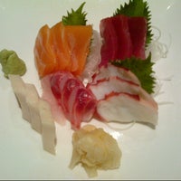 Снимок сделан в Iron Sushi пользователем Ms H. 5/19/2013