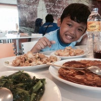Photo taken at D&amp;#39;Cost Seafood by sri h. on 4/15/2014