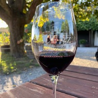 10/10/2022 tarihinde Krissy G.ziyaretçi tarafından The Lenz Winery'de çekilen fotoğraf