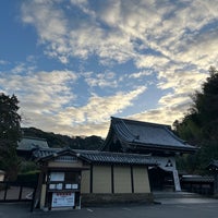 Photo taken at Kenchō-ji by Hattori .. on 1/1/2024