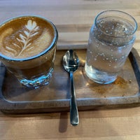 Photo taken at Beleza Coffee Bar by Oliver S. on 10/29/2021