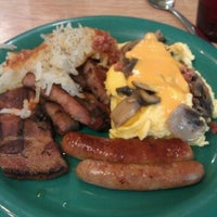 Photo taken at Golden Corral by Doug F. on 11/4/2012