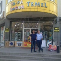 Photo taken at Temel Kitap-Kirtasiye-Oyuncak by Ömer K. on 7/24/2016