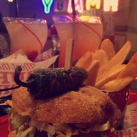 Photo taken at Red Robin Gourmet Burgers and Brews by yazeed a. on 1/12/2015
