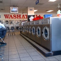 Photo taken at Spin City Washateria by Jacqueline W. on 12/21/2012