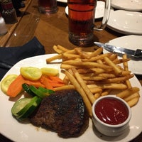 Photo taken at Outback Steakhouse by Celal A. on 12/6/2017