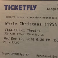 Foto scattata a Visalia Fox Theatre da Susan P. il 12/20/2018