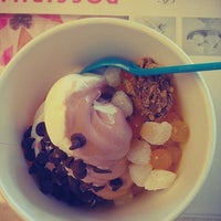 12/9/2012にJudyがYoppi Frozen Yogurtで撮った写真