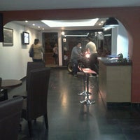 Das Foto wurde bei Motor&amp;#39;s Heaven &amp;amp; Margies café von Nuria R. am 9/16/2012 aufgenommen