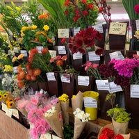 フラワーショップ花次郎 Nambaなんなん店 大阪市中央区 大阪府