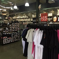 converse store harbour town