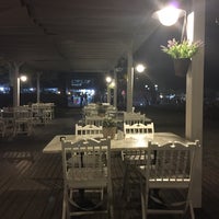 Photo taken at Özkum Restaurant by Alanezi on 8/22/2016