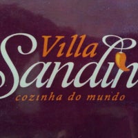 รูปภาพถ่ายที่ Villa Sandino โดย Josadak A. เมื่อ 2/2/2013