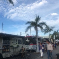 Photo taken at Wynwood Food Truck Meetup by dalo0ola a. on 3/31/2018