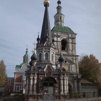 Photo taken at Церковь Николая Чудотворца (Нижне-Никольская) by Any on 10/13/2013