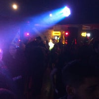 Foto tomada en Kadıköy Sokak Disko  por Fatih el 12/31/2016