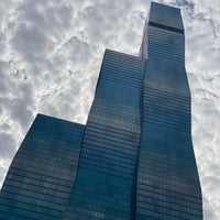 Photo taken at Chicago Architecture Center River Cruise by NedWasHere on 9/24/2023