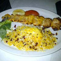 Das Foto wurde bei Mirage Persian Cuisine von Petit C. am 12/31/2012 aufgenommen