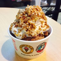 Photo taken at Marble Slab Creamery by RuTh on 11/14/2016