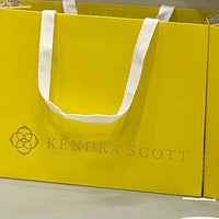 Photo taken at Kendra Scott by RuTh on 12/19/2017