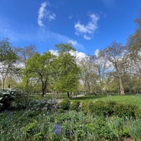 Photo taken at Russell Square by Kieran H. on 4/17/2024