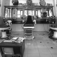 Photo taken at la imperial barbershop by Andrés C. on 1/13/2017