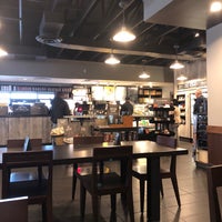 Photo taken at Starbucks by ᴡ G. on 2/22/2018