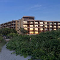 Das Foto wurde bei La Quinta Inn &amp;amp; Suites Cocoa Beach Oceanfront von Steffen H. am 8/18/2017 aufgenommen