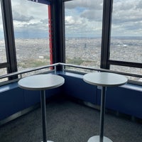 Das Foto wurde bei Aussichtsplattform des Tour Montparnasse von Steffen H. am 4/2/2023 aufgenommen