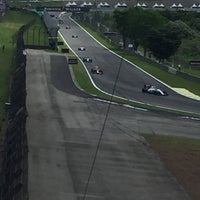 Photo taken at Grande Prêmio de Fórmula 1 (GP F1) by Roger A. on 11/15/2015