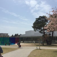 Photo taken at 21st Century Museum of Contemporary Art, Kanazawa by Take B. on 4/18/2015