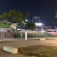 Foto tirada no(a) Parque de Béisbol Centenario del 27 de Febrero por Elliot S. em 6/4/2024