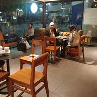 Photo taken at Starbucks by Raul on 2/9/2018