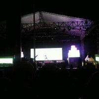 Review Gedung W UK Petra