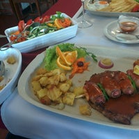 Foto tirada no(a) Restaurante A Lareira por Luis P. em 7/16/2014