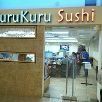 Das Foto wurde bei KuruKuru Sushi - Kahala Mall von KuruKuru Sushi - Kahala Mall am 7/11/2016 aufgenommen