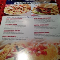 Photo taken at Applebee&amp;#39;s Grill + Bar by Melinda H. on 11/11/2012